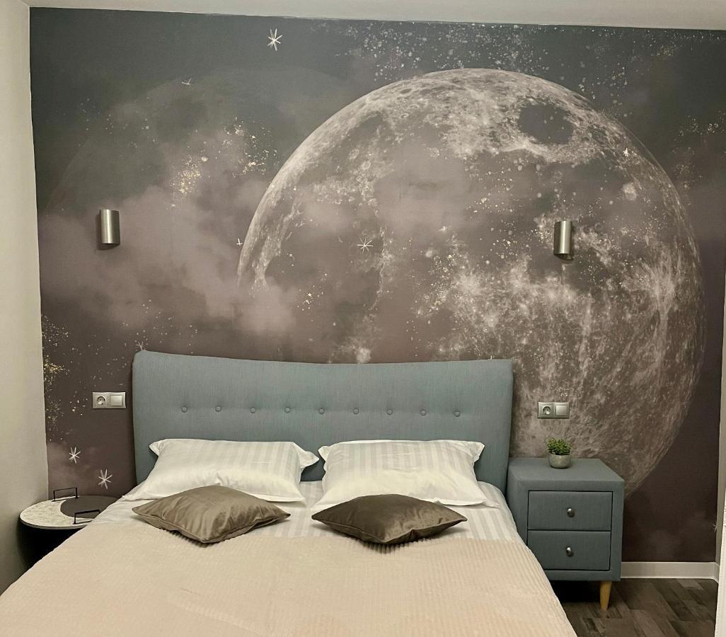 Moon And Sun Apartments سيبيو المظهر الخارجي الصورة